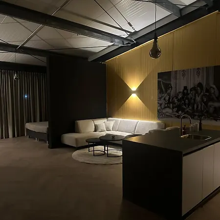 Prive Sauna Apartment *