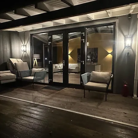 Prive Sauna Apartment
